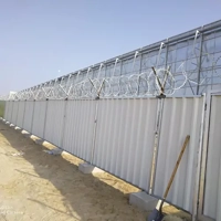 uae/images/productimages/al-qasas-building-material-trading-llc/fencing-service/corrugated-sheet-fence-temporary-fence-panel-services.webp