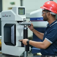 uae/images/productimages/perfect-tools-moulds-factory-llc/materials-testing-laboratory-service/metallugrical-lab.webp
