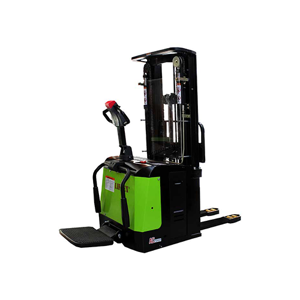 Reach Truck